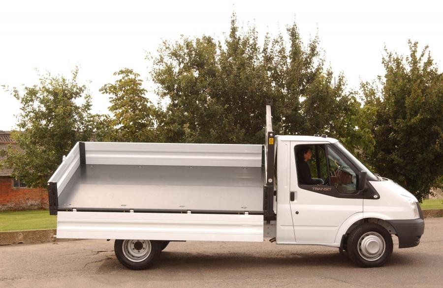  Ford Transit 2006 года  (фото 3 из 153)